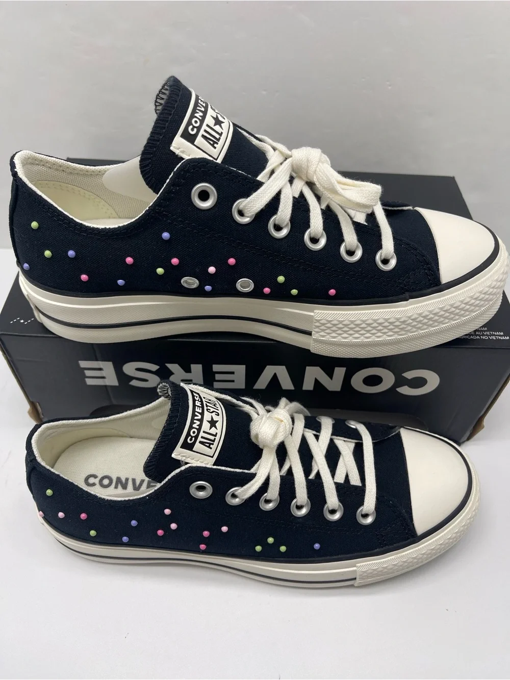 Converse WMNS A19141C CTAS LIFT OX
BLACK/PINK/FRESH CUT Platform Sneakers - Picture 2 of 16